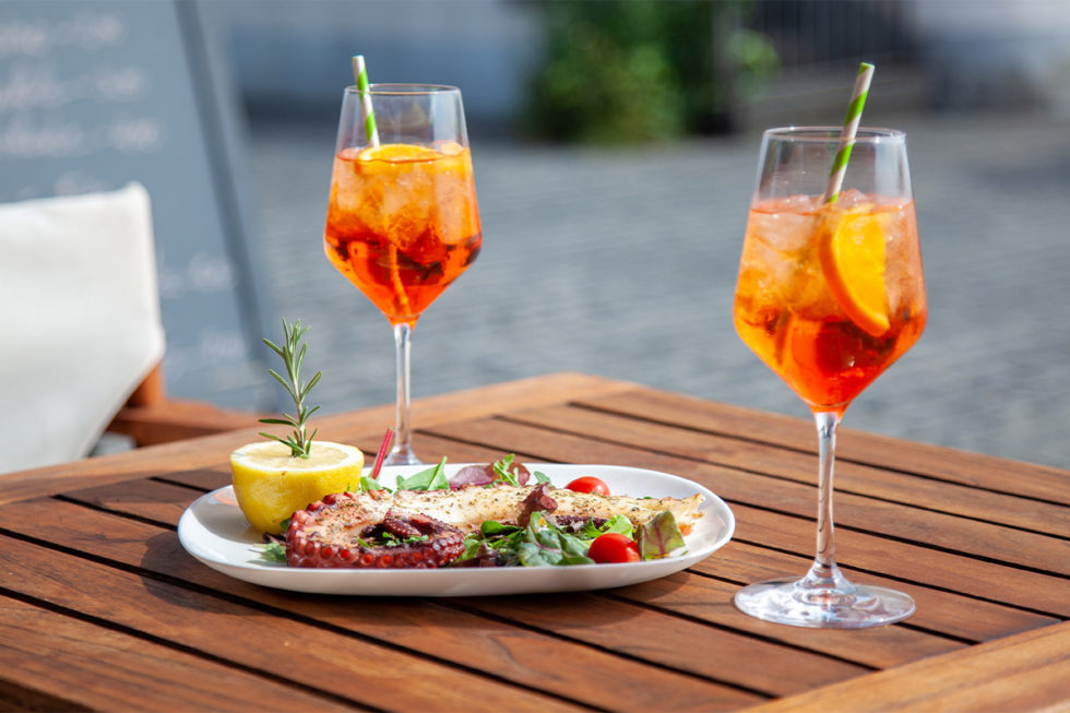 Limani Cologne am Rheinauhafen | Restaurant | Bar | Café